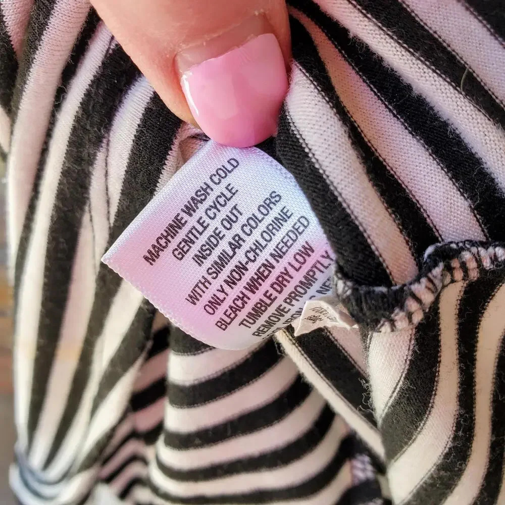 Xhilaration Black and White Striped 3/4 Sleeve Mini Dress Size Small EUC - Picture 12 of 14